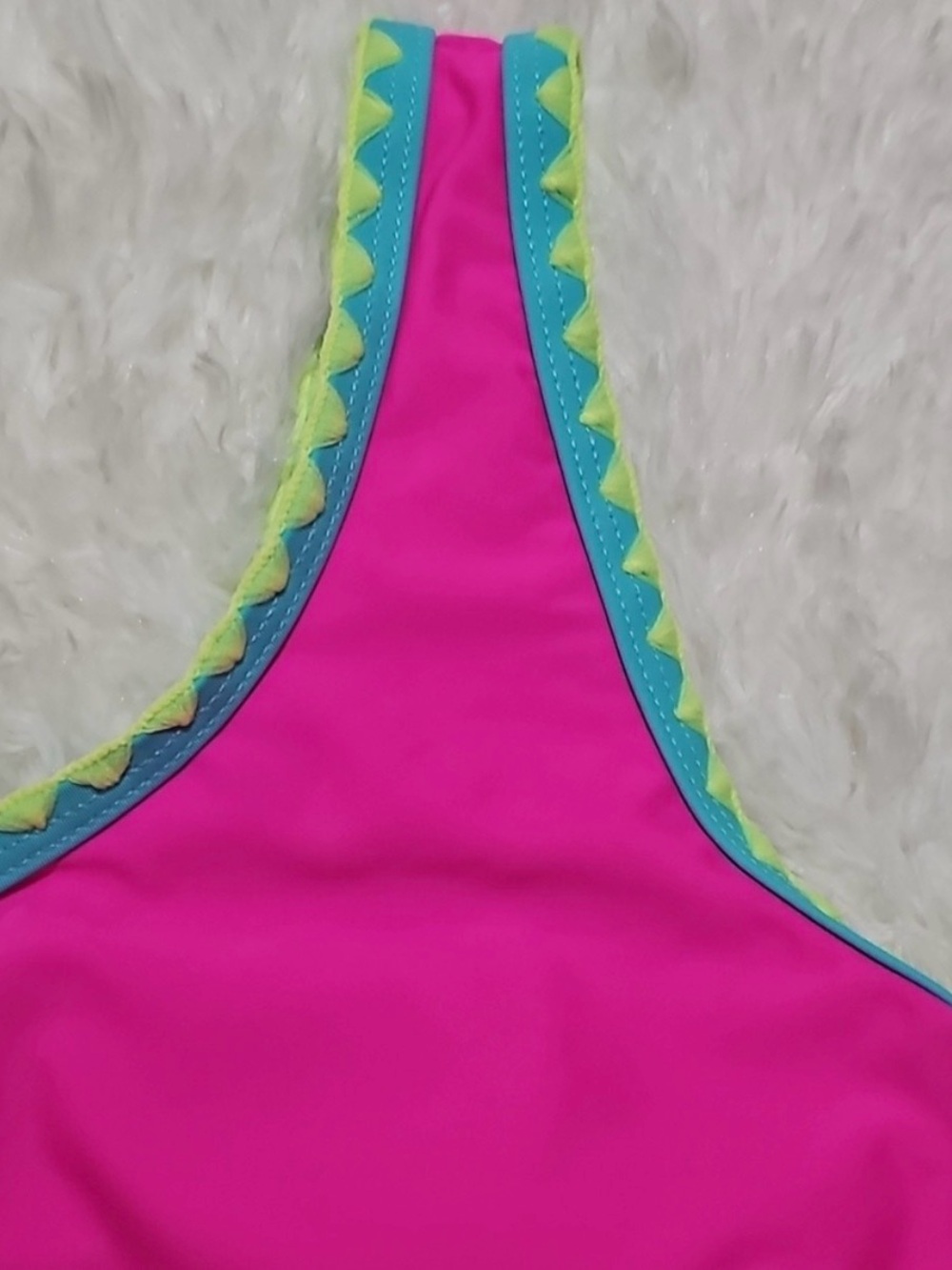 One-Shoulder Colorblock Women’s One-Piece Swimsuit - Hot Pink & Lime - Picture 3 of 5